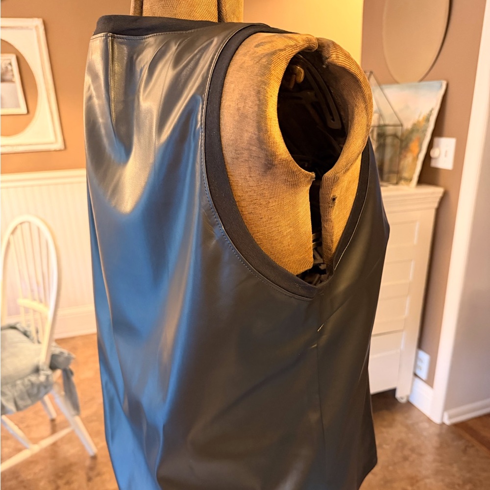 Elegant Black Faux Leather Tank Top - Picture 6 of 8